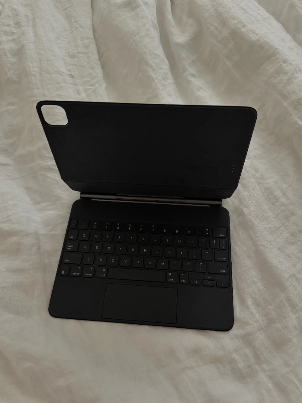 Magic Keyboard for iPad Air 11 inch (m4)